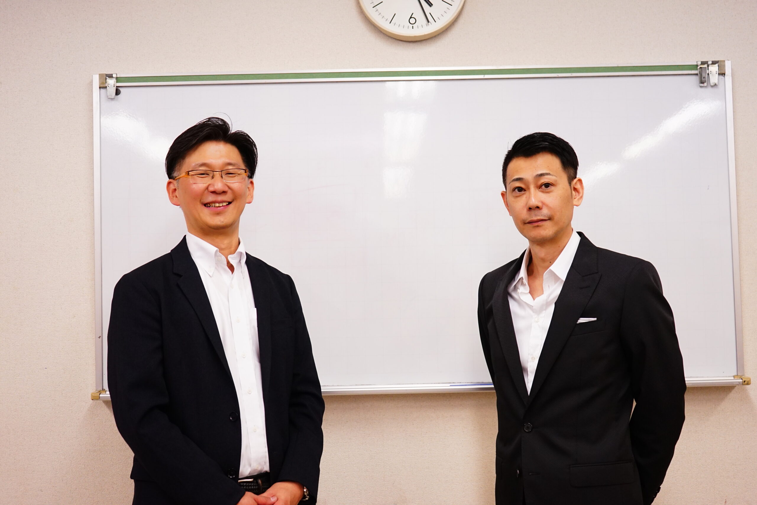 FX学校の講師紹介写真